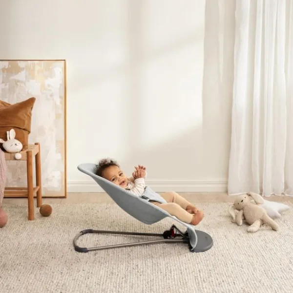 BabyBjörn Bliss Wipstoel – Geweven – Mélange Lichtroze> Sitters