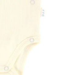 DAY Overslagromper Korte Mouw Rib - Mt. 74/80 - Cream><noscript><img width=