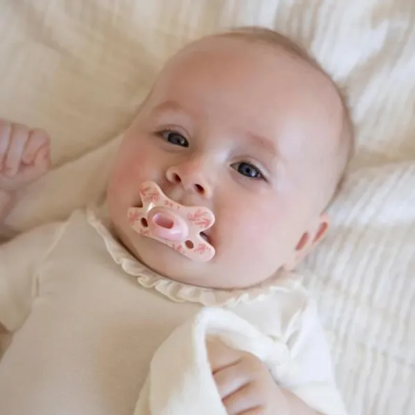 Difrax Natural Fopspeen - Newborn - Soft Pink Hearts> Fopspenen 0-6 Maanden|Fopspenen 6+ Maanden