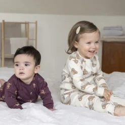 Feetje Bonnie Bouquet Pyjama - Maat 68 - Wijn Melange><noscript><img width=