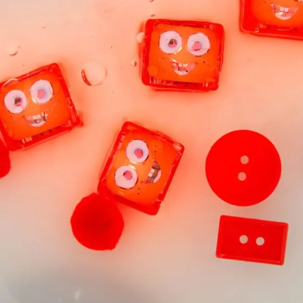 Glo Pals Cubes Light Up Sammy Red 4-Pack> Badspeelgoed
