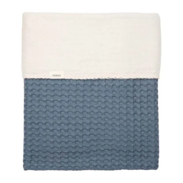 Koeka Amsterdam Wafel Wiegdeken - Maat 100 x 75 - Cotton Fleece - Bluestone> Wiegdekens