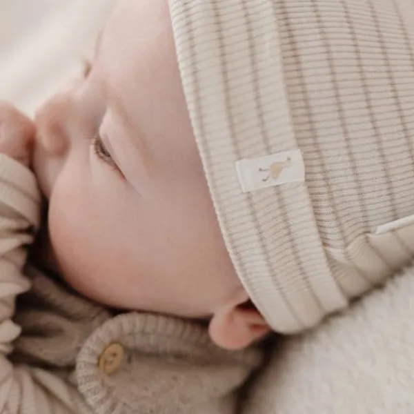 Little Dutch Muts – Soft Beige Stripe> Mutsjes