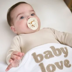 Meyco Baby Ledikantlaken Baby Love Sand Melange 100 x 150 cm><noscript><img width=