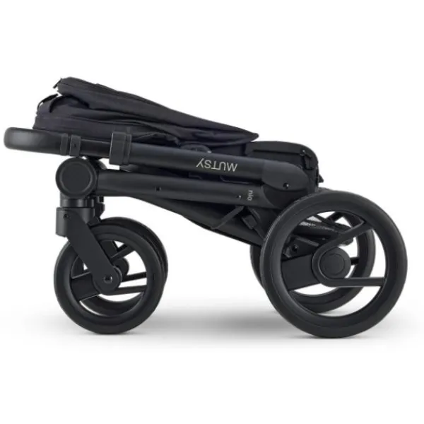Mutsy Wandelwagen Nio Black Frame - Brown Grip - Shade> Wandelwagens|Complete Kinderwagens