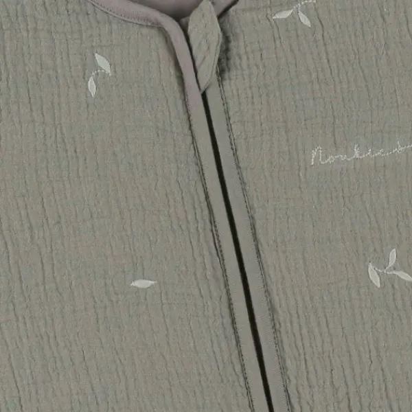 Noukie's F&O Slaapzak Met Borduursel - Maat 70 cm - Gewatteerde Mousseline - Kaki> 4-Seizoenen Slaapzakken