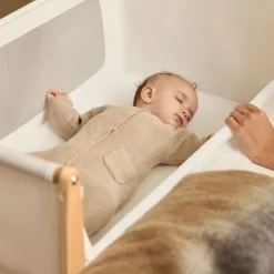 Snuz Co-Sleeper SnüzPod⁵ - Mocha><noscript><img width=