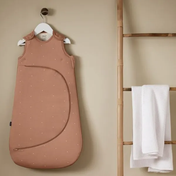 SnüzPouch Slaapzak - 0-6 Mnd - Blush Dot> 4-Seizoenen Slaapzakken