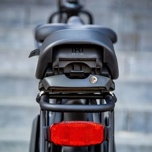 Urban Iki Junior fietszitje Zonder Montagekader – Suzume Grey / Bincho Black> Fietsstoeltjes